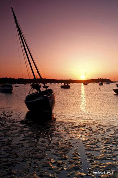 Poole harbour sunset -  taken by Pete Hazell of Bournemouth