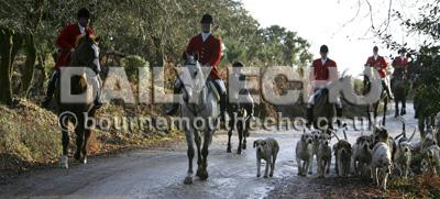  New Forest Hounds hold their New Year Hunt  meet  on New Years Eve at the High Corner Inn  at Linwood . 
