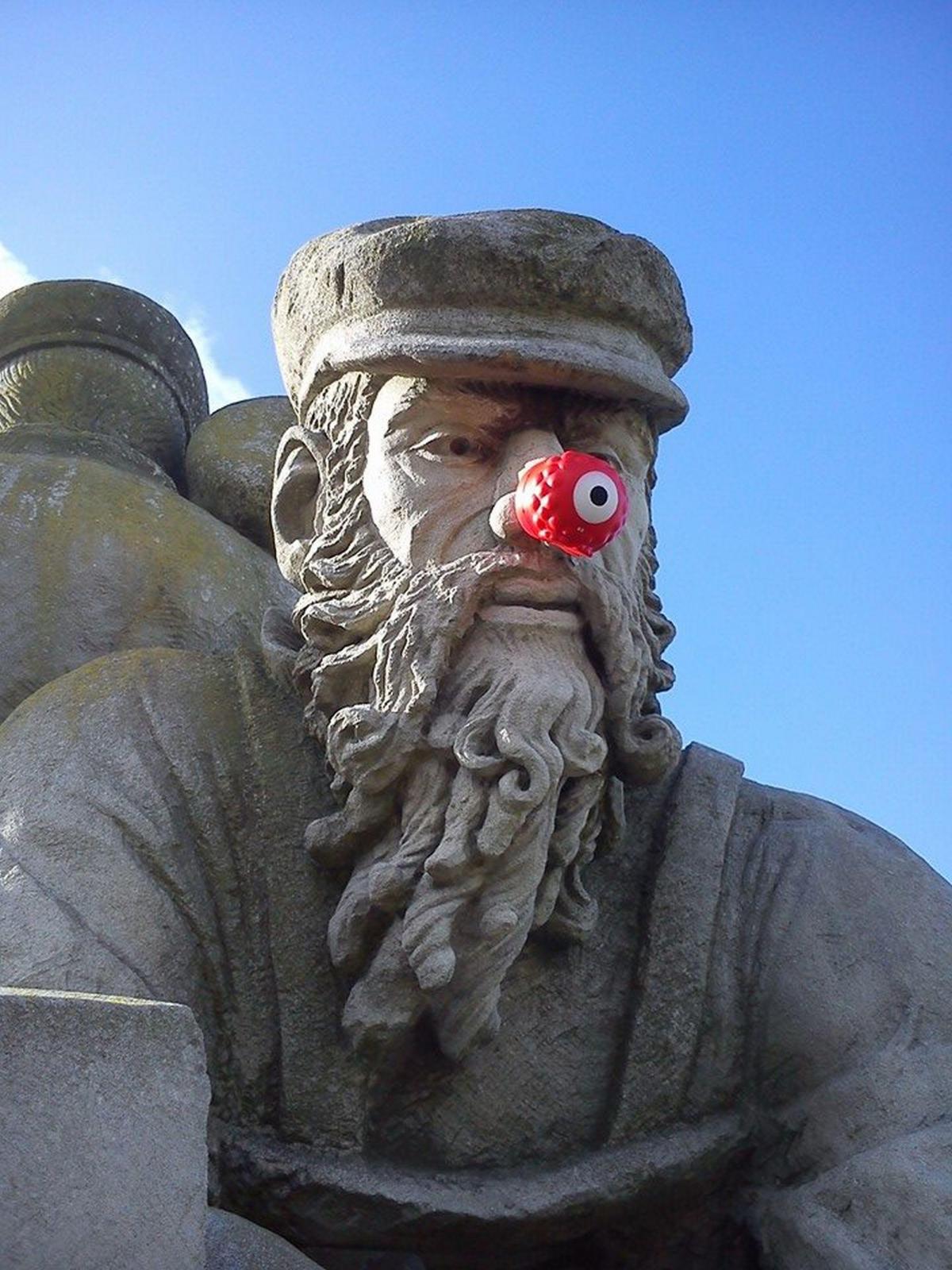 The Spirit of Portland statue on Red Nose Day 2015