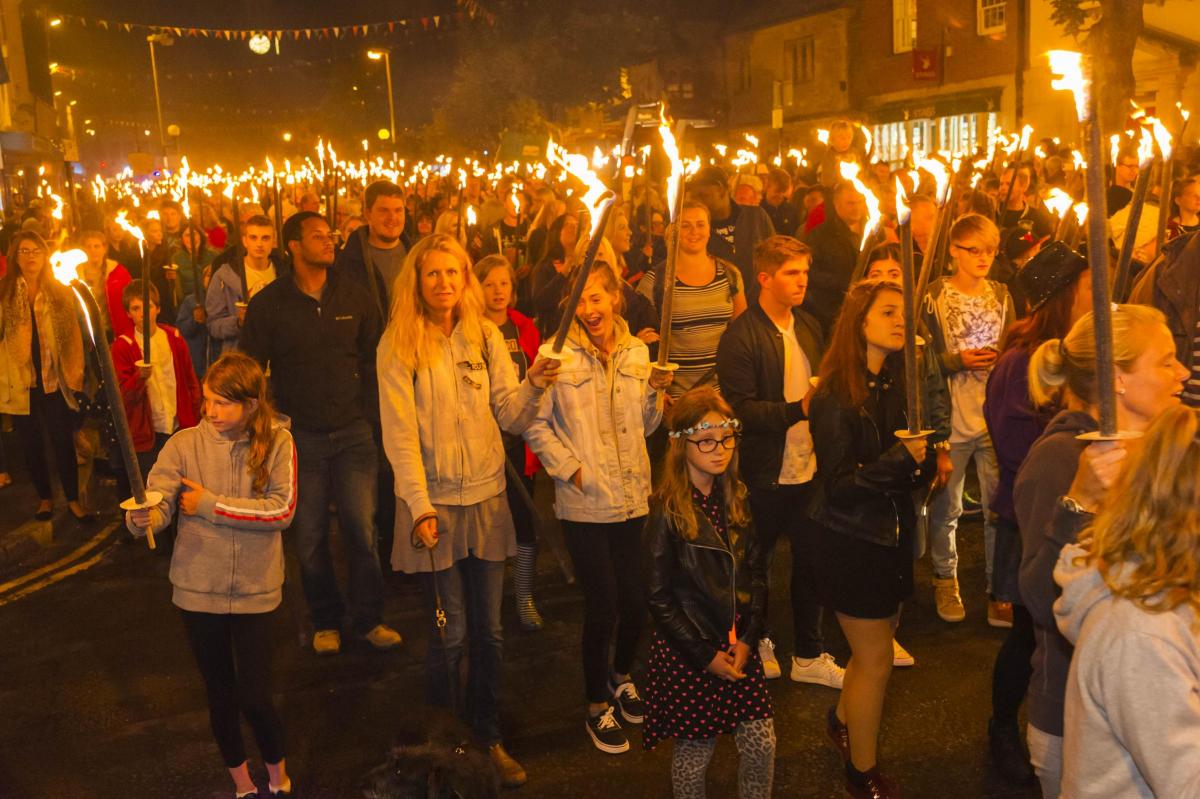 Bridport Carnival Torchlight Procession 2016, Pictures: GRAHAM HUNT PHOTOGRAPHY