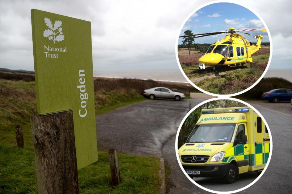 Une ambulance aérienne sauve une femme retrouvée sur la plage de Cogden nécessitant des «soins urgents»