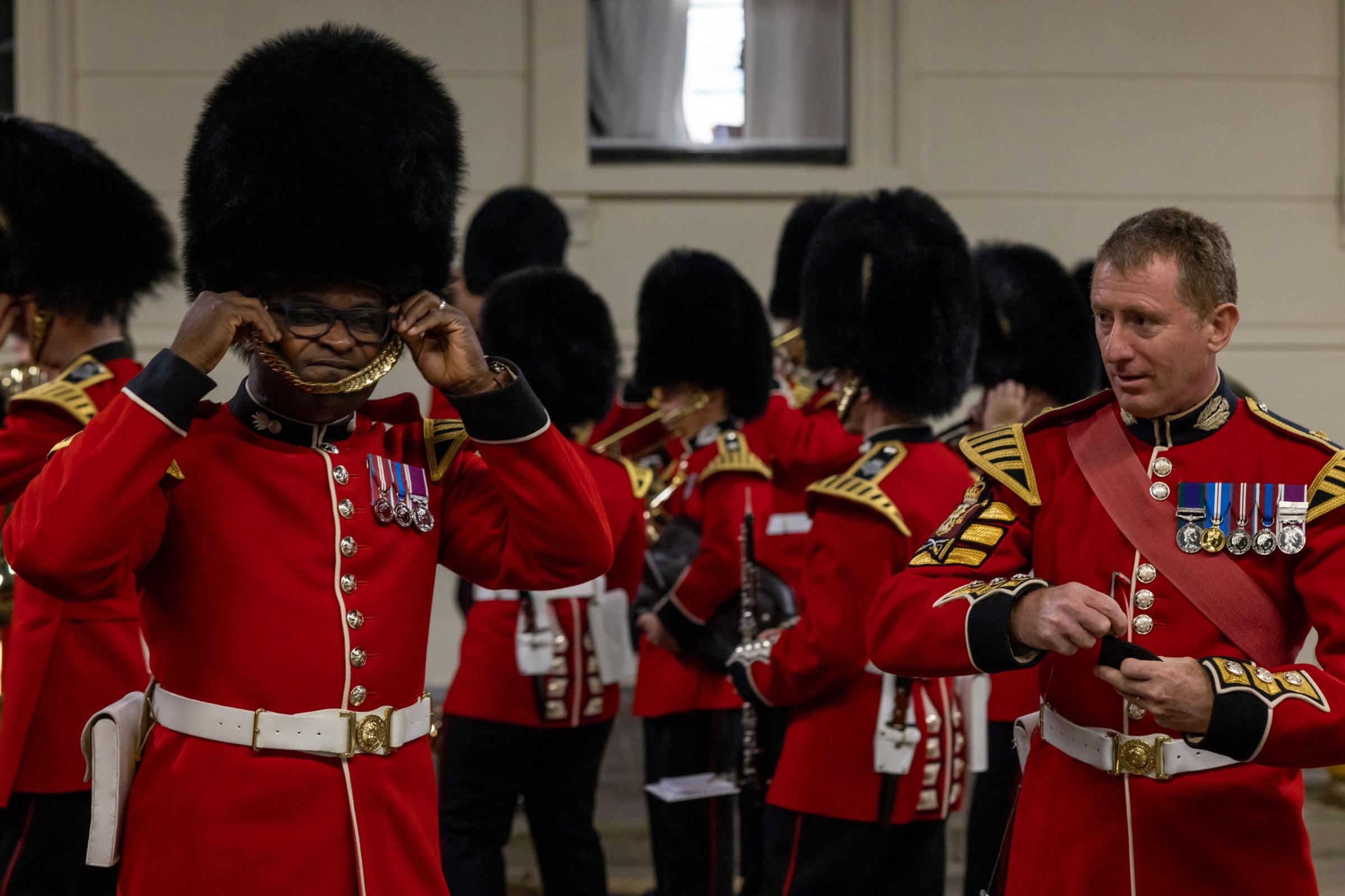 Coffin procession 'is last opportunity to do our duty for the Queen' | Bridport and Lyme Regis News - Vimarsana News